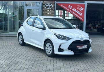 Toyota Yaris 18.500 km 20.950 &euro; Steinfurt-Borghorst 48565