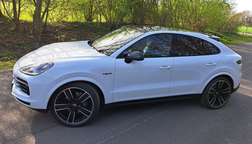 Porsche Cayenne 24.950 km 83.250 &euro; Münster 48159