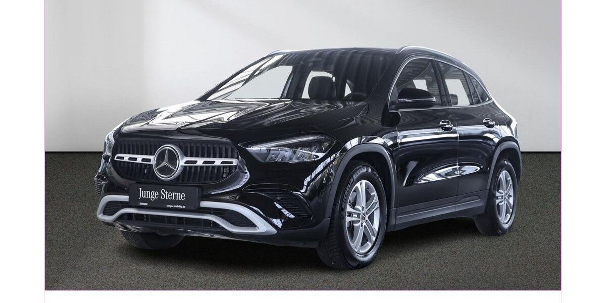 Mercedes-Benz GLA 200 10.413 km 34.665 &euro; Ahlen 59229