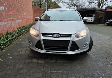 Ford Focus 262.000 km 3.350 &euro; Lüdinghausen 59348