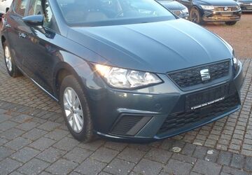 Seat Ibiza 52.072 km 14.889 &euro; Rosendahl 48720