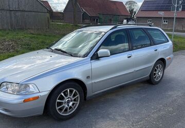 Volvo V40 164.000 km 2.600 &euro; Ascheberg 59387