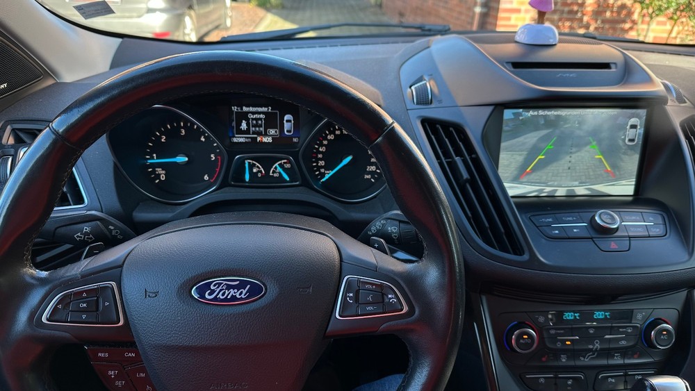 Ford Kuga 95.000 km 17.500 &euro; Greven 48268