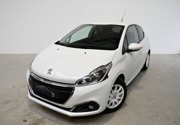 Peugeot 208 112.000 km 5.900 &euro; Rosendahl 48720