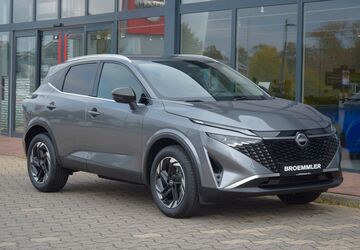 Nissan Qashqai 5.000 km 33.890 &euro; Altenberge 48341