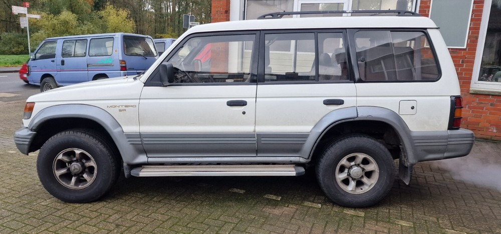 Mitsubishi Pajero II 131.576 km 15.000 &euro; Steinfurt 48565