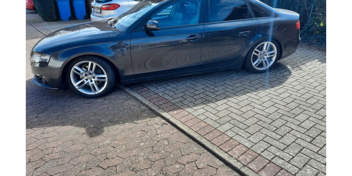 Audi A4 130.400 km 10.499 &euro; Emsdetten 48282