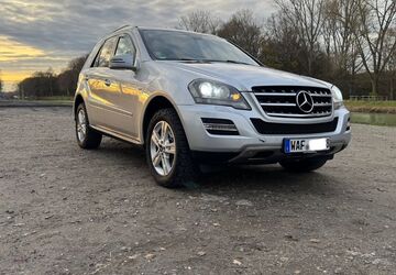Mercedes-Benz ML 350 225.000 km 15.500 &euro; Drensteinfurt 48317