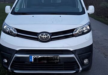 Toyota Proace (Verso) 77.000 km 11.899 &euro; Steinfurt 48565