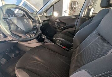 Peugeot 208 134.095 km 4.500 &euro; Lengerich 49525