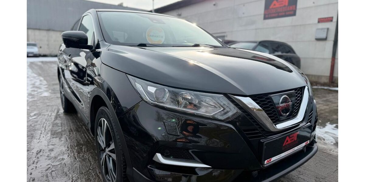 Nissan Qashqai 113.000 km 12.499 &euro; Greven 48268