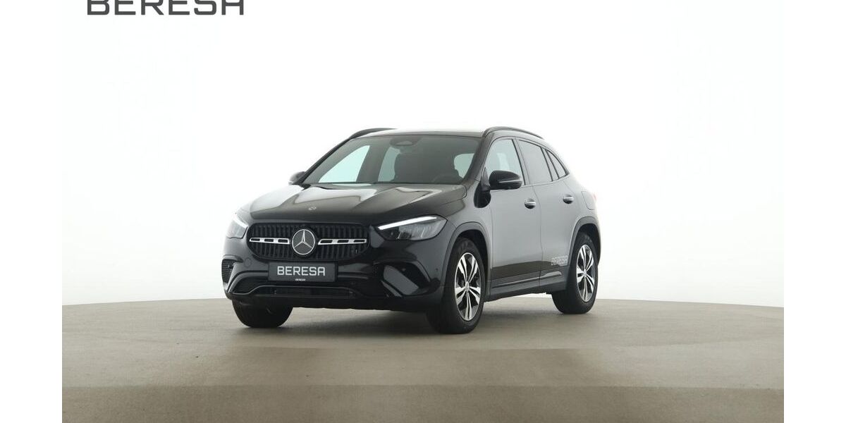 Mercedes-Benz GLA 180 9.900 km 45.550 &euro; Münster 48155