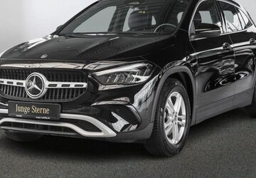 Mercedes-Benz GLA 200 12.839 km 35.490 &euro; Ahlen 59229
