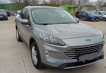 Ford Kuga 107.000 km 17.900 &euro; Dülmen 48249