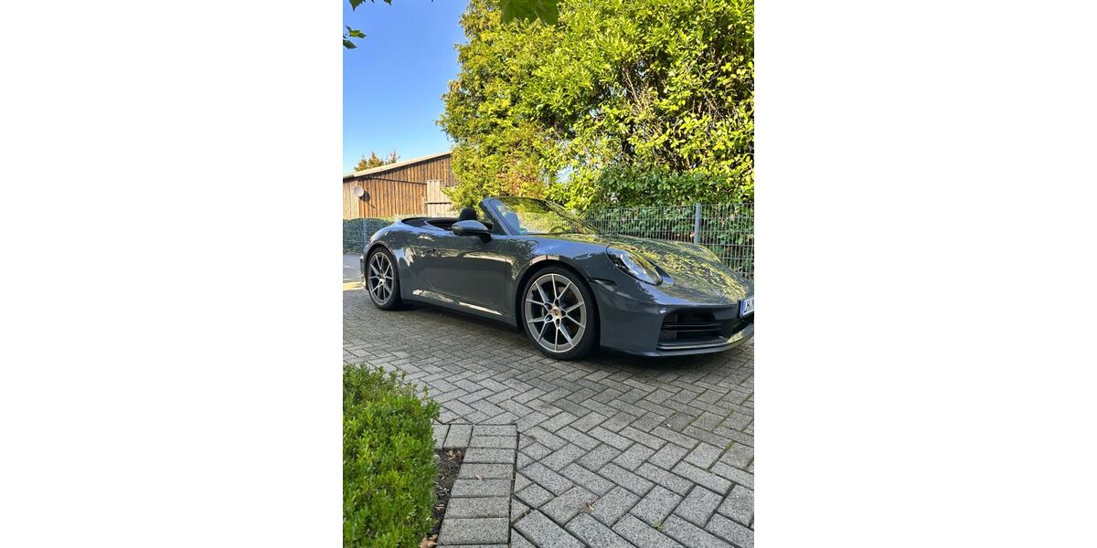 Porsche 992 2.300 km 145.992 &euro; Havixbeck 48339