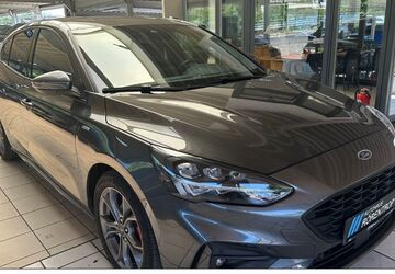 Ford Focus 40.600 km 17.474 &euro; Münster 48153