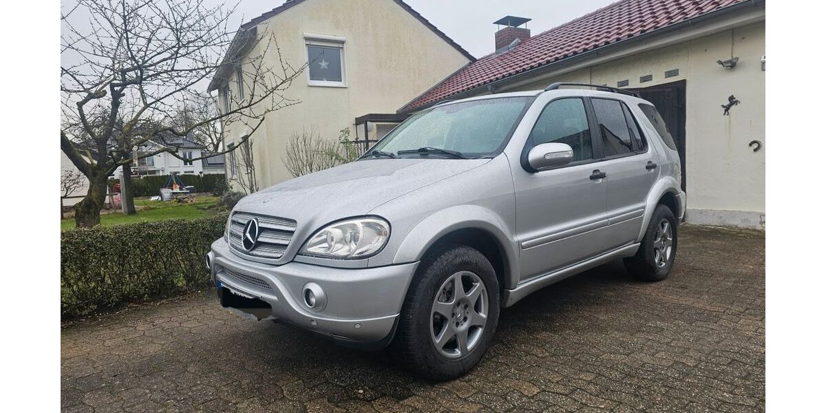 Mercedes-Benz ML 270 103.500 km 8.500 &euro; Warendorf 48231