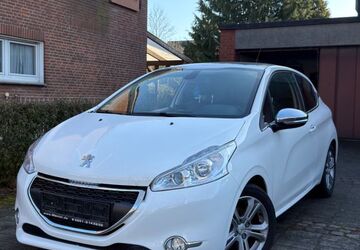 Peugeot 208 103.000 km 4.180 &euro; Münster 48167