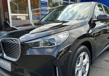 BMW iX1 6.100 km 38.900 &euro; Münster 48167