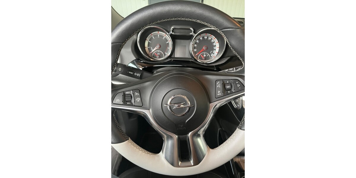 Opel Adam 49.229 km 10.200 &euro; Emsdetten 48282