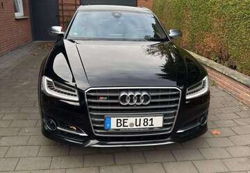 Audi S8 174.000 km 40.000 &euro; Ahlen 59227