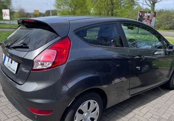 Ford Fiesta 96.500 km 5.900 &euro; Münster 48153