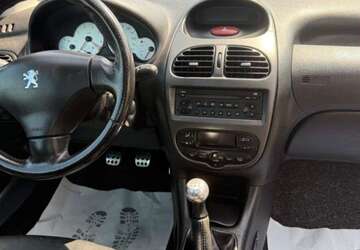 Peugeot 206 157.000 km 2.200 &euro; Münster 48147