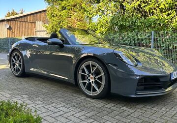 Porsche 992 2.300 km 145.992 &euro; Havixbeck 48339