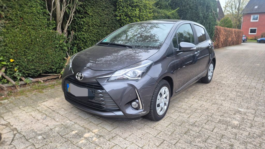 Toyota Yaris 15.900 km 14.800 &euro; Münster 48163