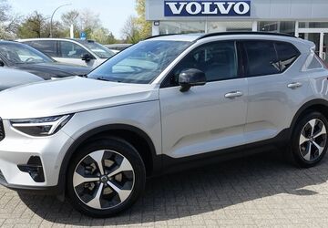Volvo XC40 14.538 km 34.900 &euro; Warendorf 48231