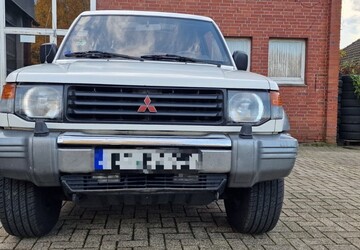 Mitsubishi Pajero II 131.576 km 15.000 &euro; Steinfurt 48565