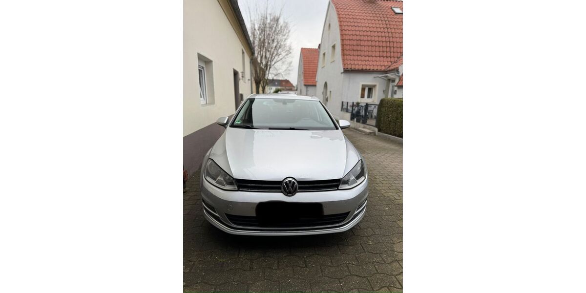 VW Golf 195.000 km 6.700 &euro; Ahlen 59229