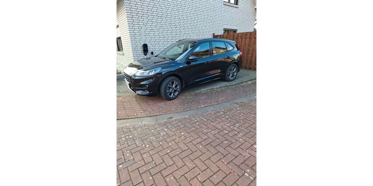 Ford Kuga 35.000 km 21.300 &euro; Greven 48268