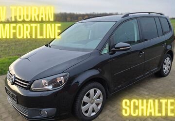 VW Touran 136.648 km 8.580 &euro; Ahlen 59227