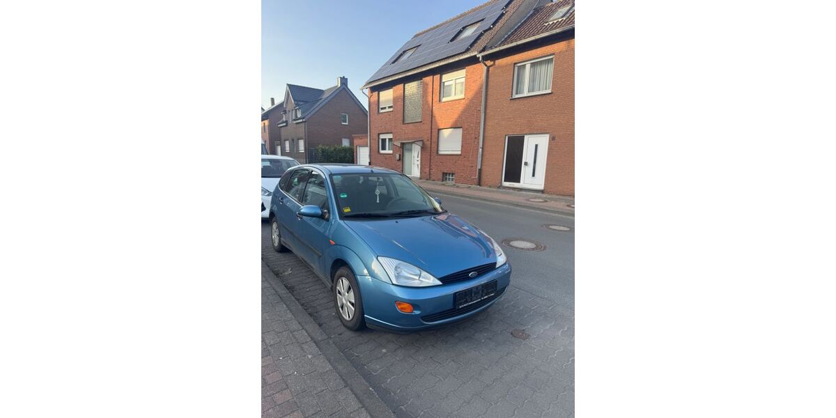Ford Focus 239.000 km 750 &euro; Ahlen 59229