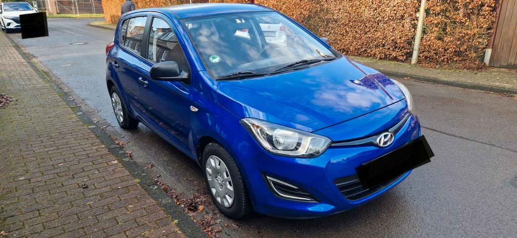 Hyundai i20 112.338 km 3.590 &euro; Münster 48157
