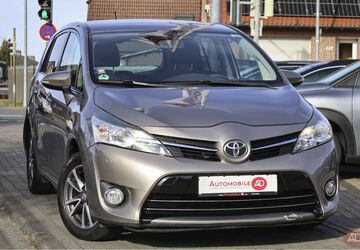 Toyota Verso 174.533 km 6.490 &euro; Dülmen 48249