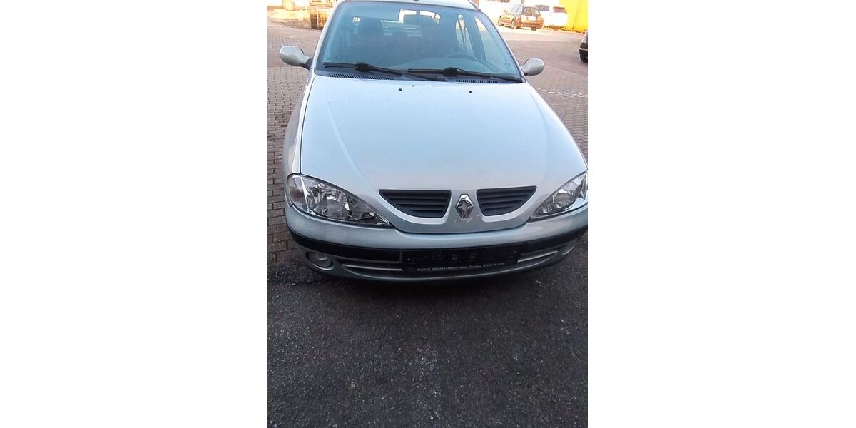 Renault Megane 110.600 km 1.700 &euro; Ahlen 59229