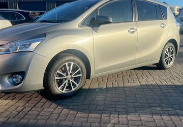 Toyota Verso 38.500 km 14.300 &euro; Greven 48268