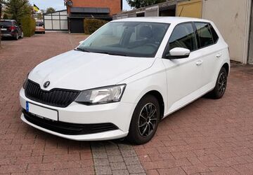 Skoda Fabia 99.750 km 7.499 &euro; Warendorf 48231