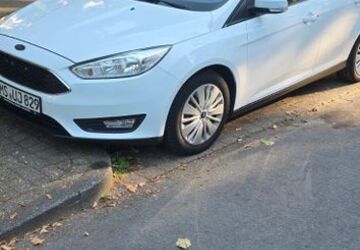 Ford Focus 121.900 km 7.390 &euro; MÜNSTER 48159