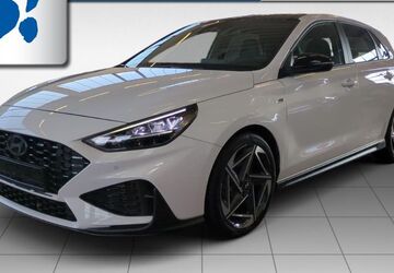 Hyundai i30 24.431 km 21.330 &euro; Warendorf 48231