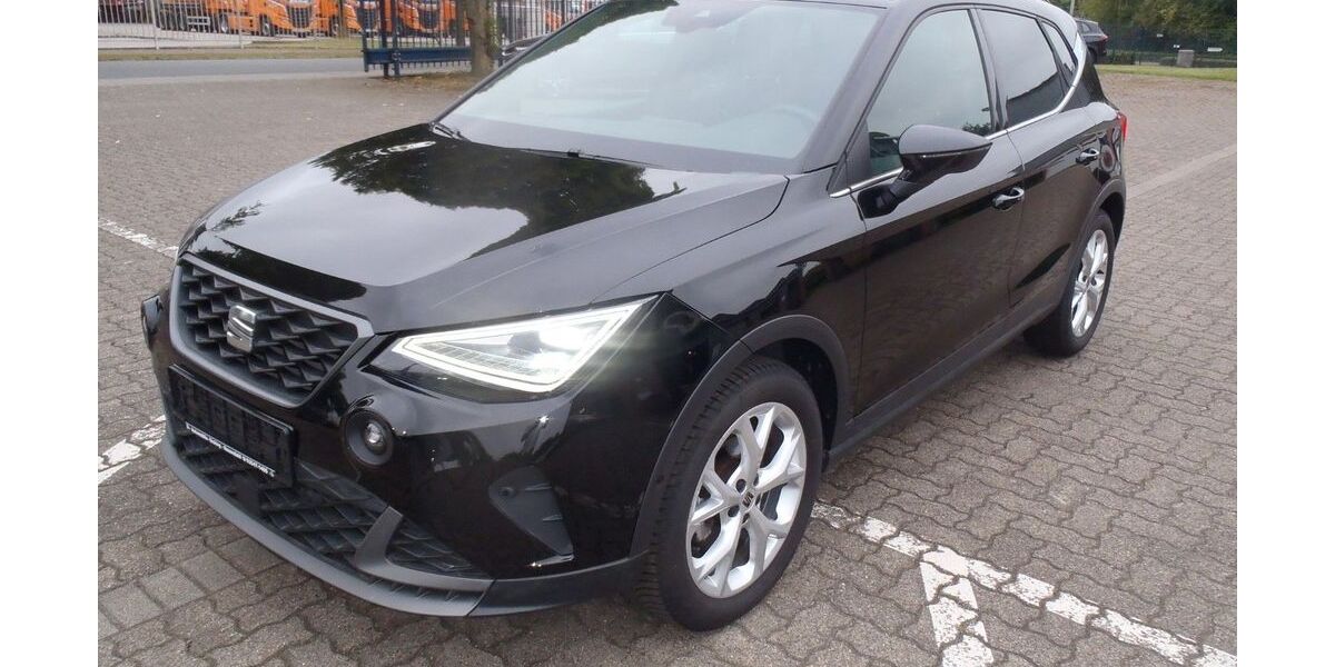 Seat Arona 27.433 km 21.499 &euro; Rosendahl 48720