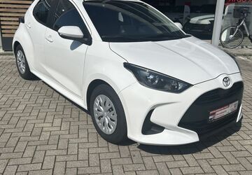 Toyota Yaris 12.500 km 20.950 &euro; Steinfurt-Borghorst 48565