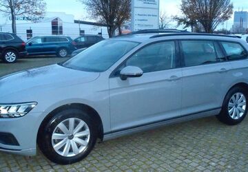 VW Passat Variant 24.800 km 26.979 &euro; Rosendahl 48720