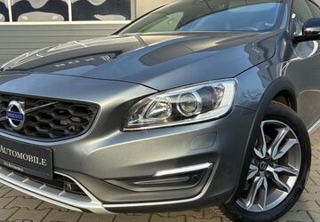 Volvo V60 Cross Country 147.892 km 16.500 &euro; Ahlen 59229