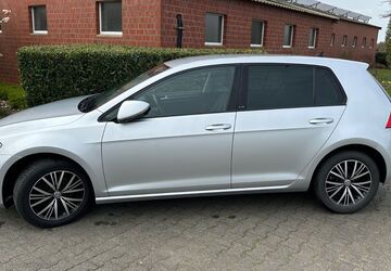 VW Golf 117.000 km 13.500 &euro; Dülmen 48249